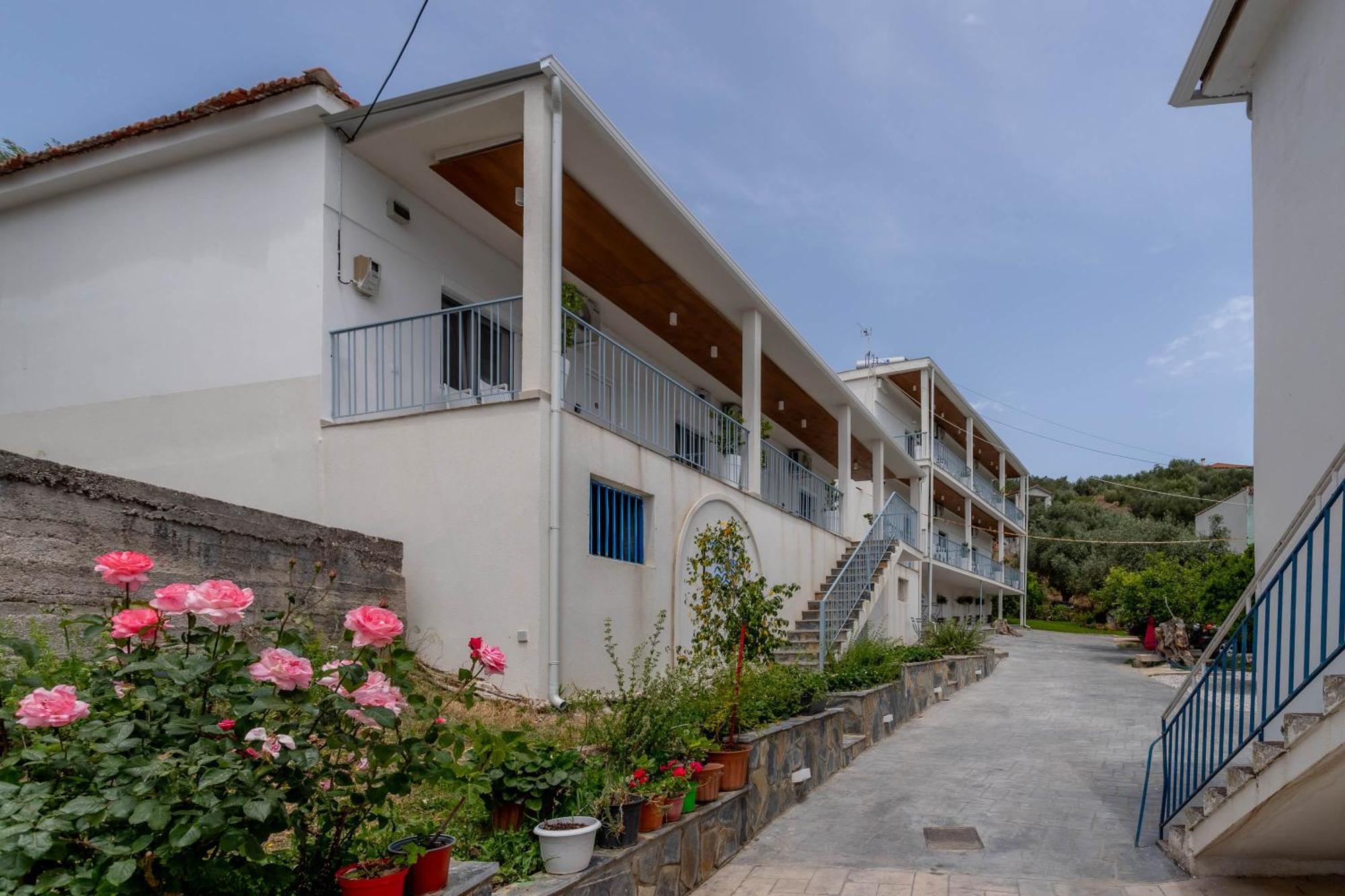 Pteleo Apartments Pteleós Zewnętrze zdjęcie